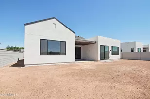 2311 E Aquarius Pl, Chandler, AZ 85249 - Photo 45