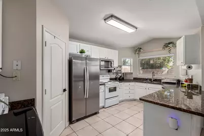 1811 S 39th Street #73, Mesa, AZ 85206 - Photo 11