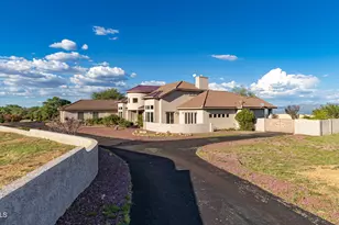 9295 S Bryerly Dr, Hereford, AZ 85615 - Photo 7