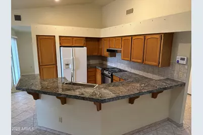 2413 S Player Avenue, Sierra Vista, AZ 85650 - Photo 7