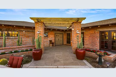 5480 E Desert Creek Lane, Cave Creek, AZ 85331 - Photo 11