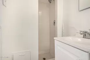 9033 North 11th St, Phoenix, AZ 85020 - Photo 9