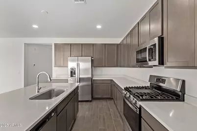 21599 N Daniel Drive, Maricopa, AZ 85138 - Photo 3