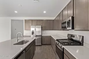 21599 N Daniel Dr, Maricopa, AZ 85138 - Photo 3