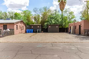 9047 North 11th St, Phoenix, AZ 85020 - Photo 3