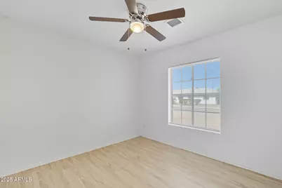 11177 W Cambria Circle, Arizona City, AZ 85123 - Photo 13