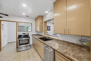 4108 E Edgemont Ave, Phoenix, AZ 85008 - Photo 21