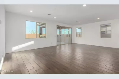 21581 N Daniel Drive, Maricopa, AZ 85138 - Photo 5