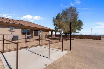 20012 W Mazatzal Drive, Wittmann, AZ 85361 - Photo 43