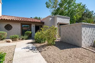 6249 N 78th St, Scottsdale, AZ 85250 - Photo 1