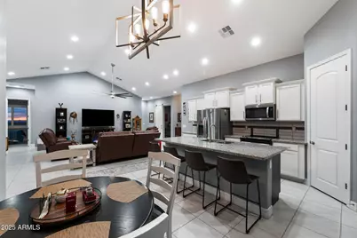 5063 E Reavis Street, Apache Junction, AZ 85119 - Photo 5