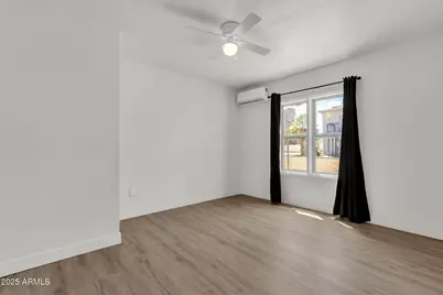 325 N 17th Drive, Phoenix, AZ 85007 - Photo 47