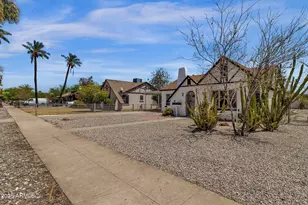 325 N 17th Dr, Phoenix, AZ 85007 - Photo 7