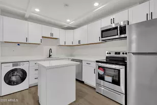 325 N 17th Dr, Phoenix, AZ 85007 - Photo 5