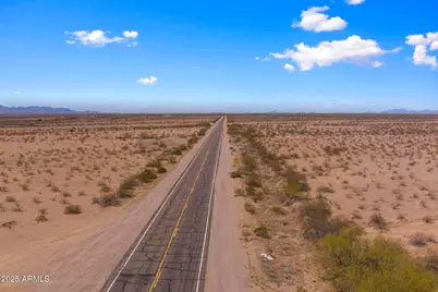 53100 W Harmont Road, Tonopah, AZ 85354 - Photo 7