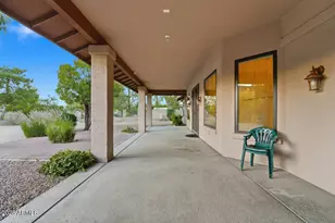 722 W Moon Valley Dr, Phoenix, AZ 85023 - Photo 23