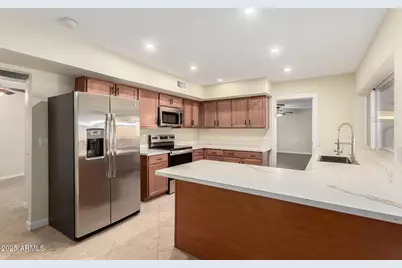 5107 W Harmont Drive, Glendale, AZ 85302 - Photo 13