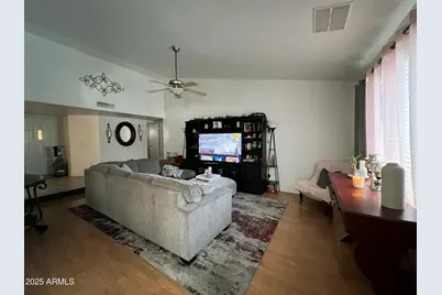 8007 W Tuckey Lane, Glendale, AZ 85303 - Photo 11