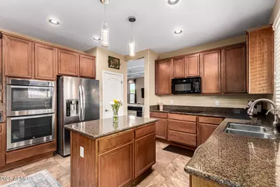 11907 W Villa Chula Court, Sun City, AZ 85373 - Photo 13