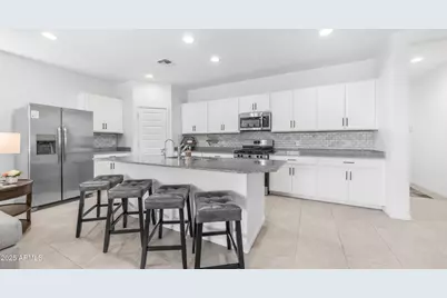 4525 S 127th Lane, Avondale, AZ 85323 - Photo 9