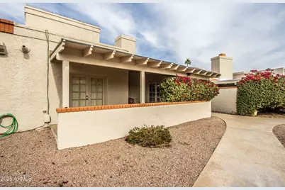 7633 E Sandalwood Drive, Scottsdale, AZ 85250 - Photo 25