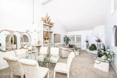 7633 E Sandalwood Drive, Scottsdale, AZ 85250 - Photo 7