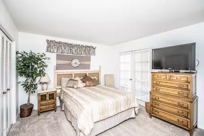 7633 E Sandalwood Drive, Scottsdale, AZ 85250 - Photo 11