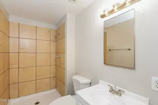 5802 W Berkeley Rd, Phoenix, AZ 85035 - Photo 9