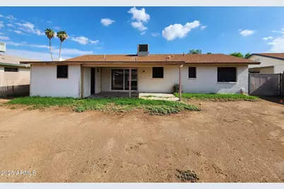 2335 W Poinsettia Drive, Phoenix, AZ 85029 - Photo 13