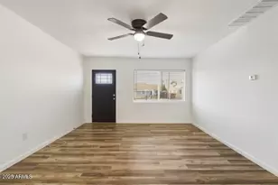 427 E Crescent Ave, Mesa, AZ 85204 - Photo 7