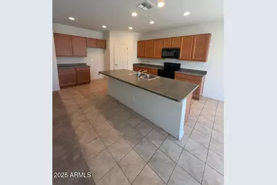 19928 W Buchanan Street, Buckeye, AZ 85326 - Photo 5