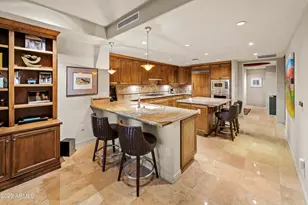 7181 E Camelback Rd, Scottsdale, AZ 85251 - Photo 13