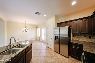 22013 W Hadley Street, Buckeye, AZ 85326 - Photo 11