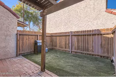 4525 E Rhonda Drive, Phoenix, AZ 85018 - Photo 17