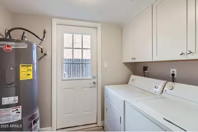 4525 E Rhonda Drive, Phoenix, AZ 85018 - Photo 15