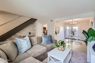 4525 E Rhonda Dr, Phoenix, AZ 85018 - Photo 3