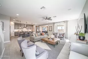 11897 N 169th Ave, Surprise, AZ 85388 - Photo 13