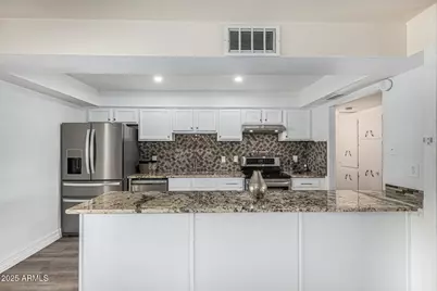 4828 N 71st Avenue, Phoenix, AZ 85033 - Photo 11