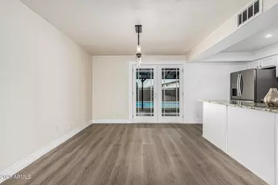 4828 N 71st Avenue, Phoenix, AZ 85033 - Photo 9