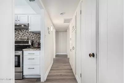 4828 N 71st Avenue, Phoenix, AZ 85033 - Photo 13