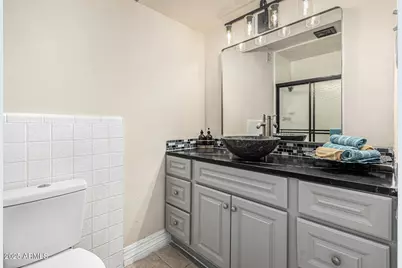 4828 N 71st Avenue, Phoenix, AZ 85033 - Photo 17