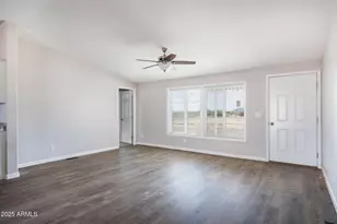 11427 W Stagecoach Rd, Arizona City, AZ 85123 - Photo 9