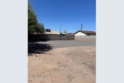 2024 N 26th Place, Phoenix, AZ 85008 - Photo 17