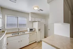 6310 W Berridge Ln, Glendale, AZ 85301 - Photo 9