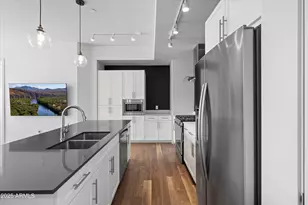 3131 N Central Ave, Phoenix, AZ 85012 - Photo 9