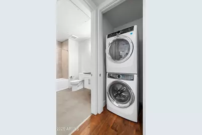 3131 N Central Avenue #6002, Phoenix, AZ 85012 - Photo 17