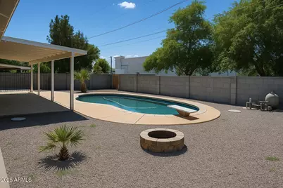 9022 N 18th Drive, Phoenix, AZ 85021 - Photo 17