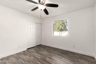 9022 N 18th Dr, Phoenix, AZ 85021 - Photo 27