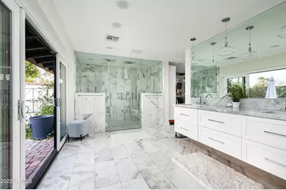 4614 E Lafayette Boulevard, Phoenix, AZ 85018 - Photo 21