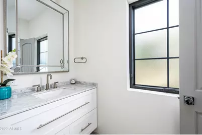 4614 E Lafayette Boulevard, Phoenix, AZ 85018 - Photo 41